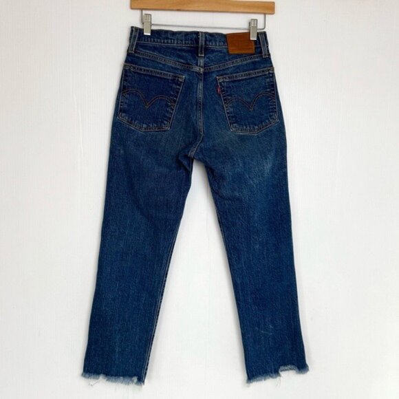 Levi's Premium Wedgie Straight Cropped denim jeansSize 26 - Picture 4 of 9